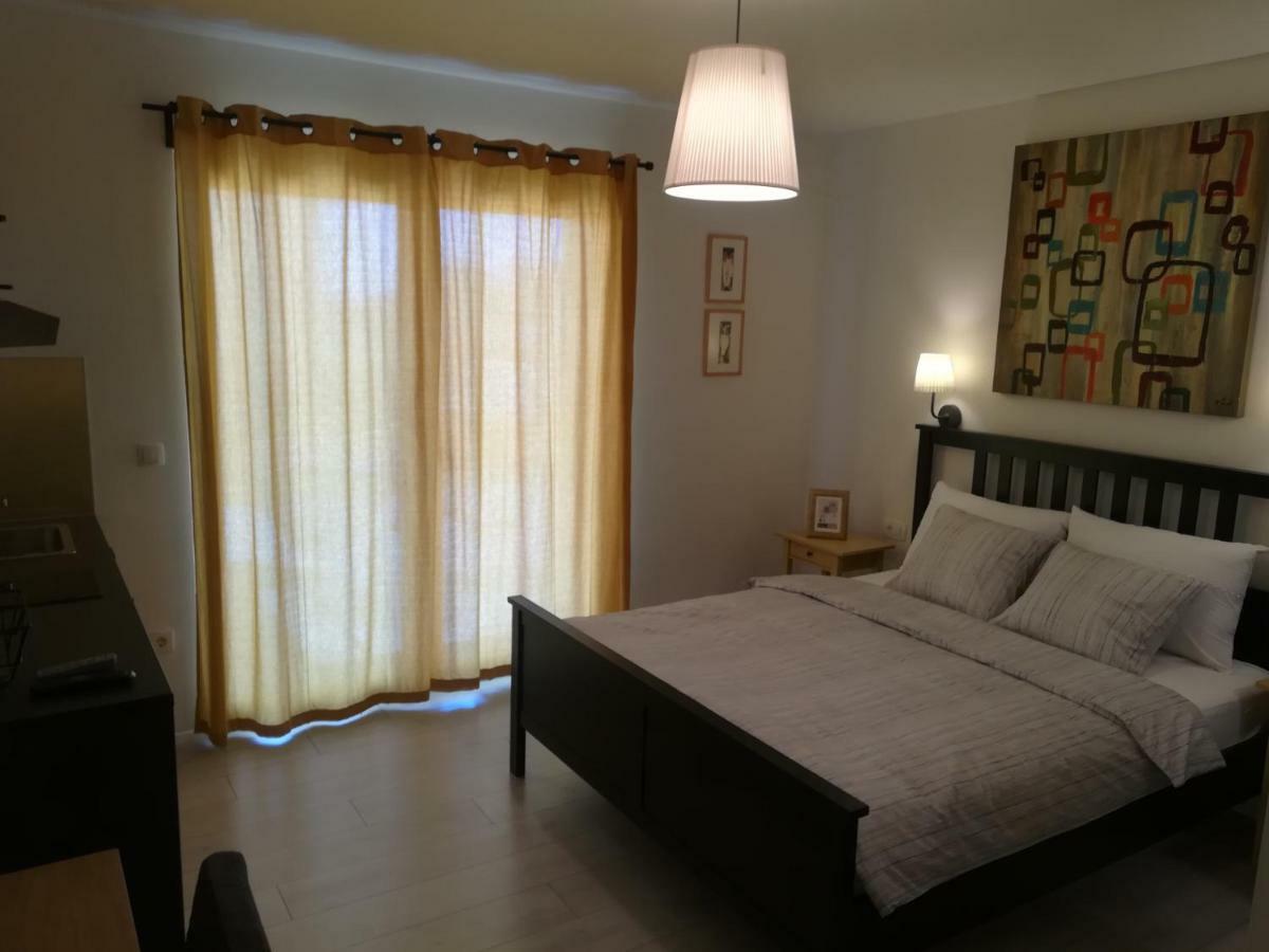 Apartments Denis Makarska Buitenkant foto